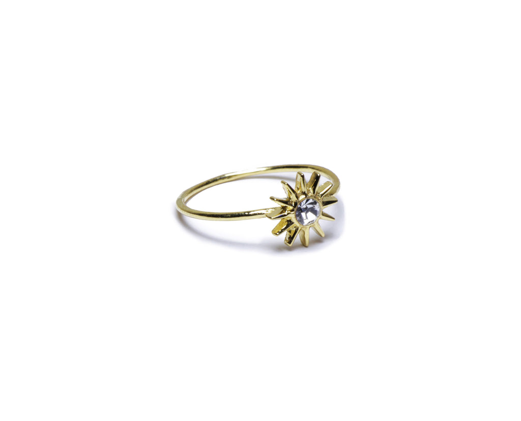dainty gold ring with sun shape and swarovski crystal
